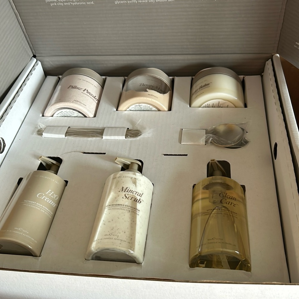Gel Bottle TGBSPA ultimate spa system.